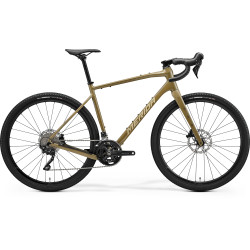 Rower MERIDA SILEX 400 2026 w kolorze brązowym -widok z boku