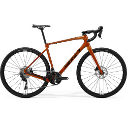 Rower gravelowy MERIDA SILEX 4000 2026 w kolorze pomarańczowym-widok z boku