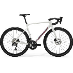 Rower szosowy Merida Scultura 8000 2026-widok z boku