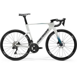 Rower szosowy Merida REACTO 5000-widok z boku.